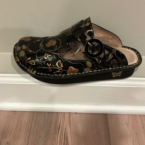 Alegria comfort clog with rocker bottom - Picture 1 of 4